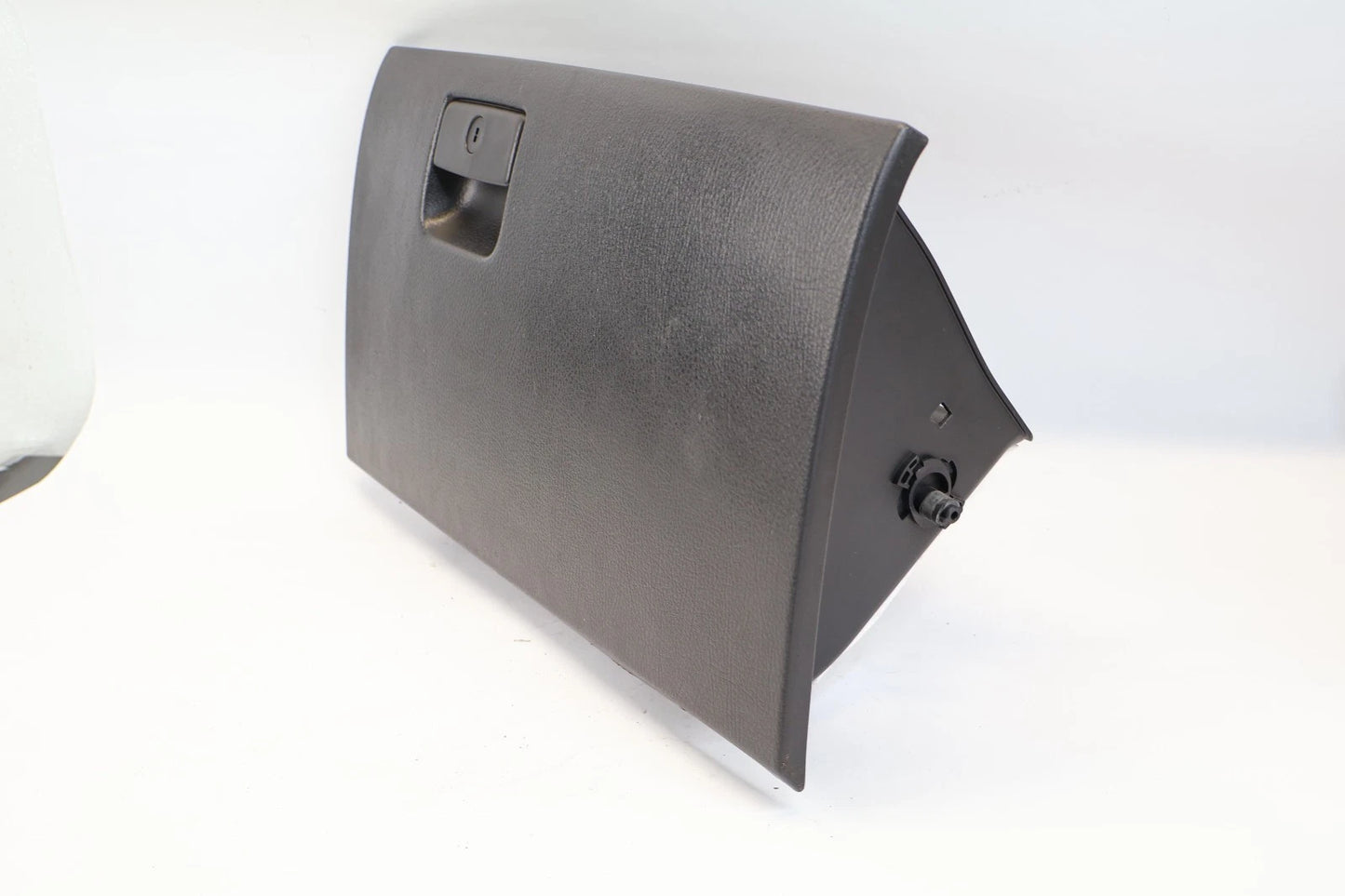 2014 2015 KIA SORENTO DASH RIGHT GLOVE BOX STORAGE COMPARTMENT ASSY OEM