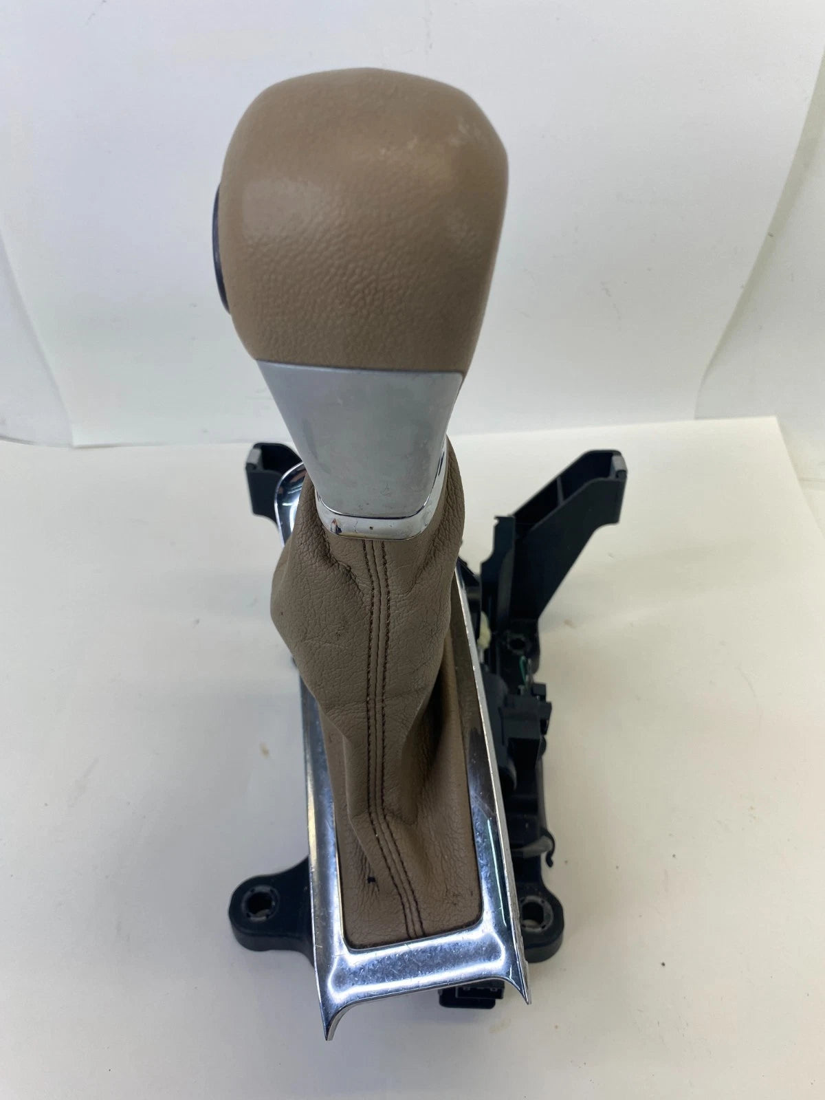 2008 09 10 11 2012 CHEVROLET MALIBU A/T SHIFTER ASSEMBLY W/ TAP SHIFT BUTTON OEM