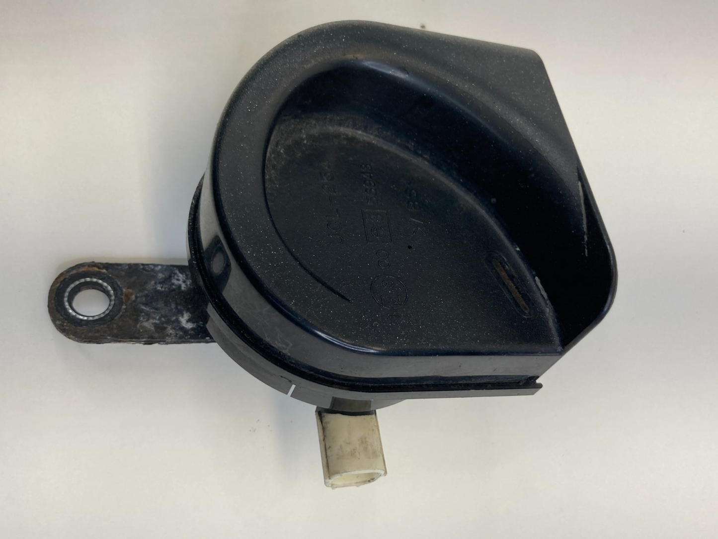 2011 2012 Honda Accord SEDAN Low Tone Note Pitch Signal Horn E356943 OEM