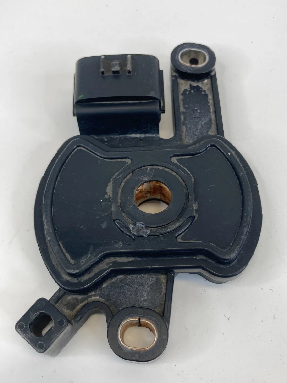 2011-2014 HYUNDAI SONATA GLS SE LIMITED NEUTRAL SAFETY INHIBITOR SWITCH OEM