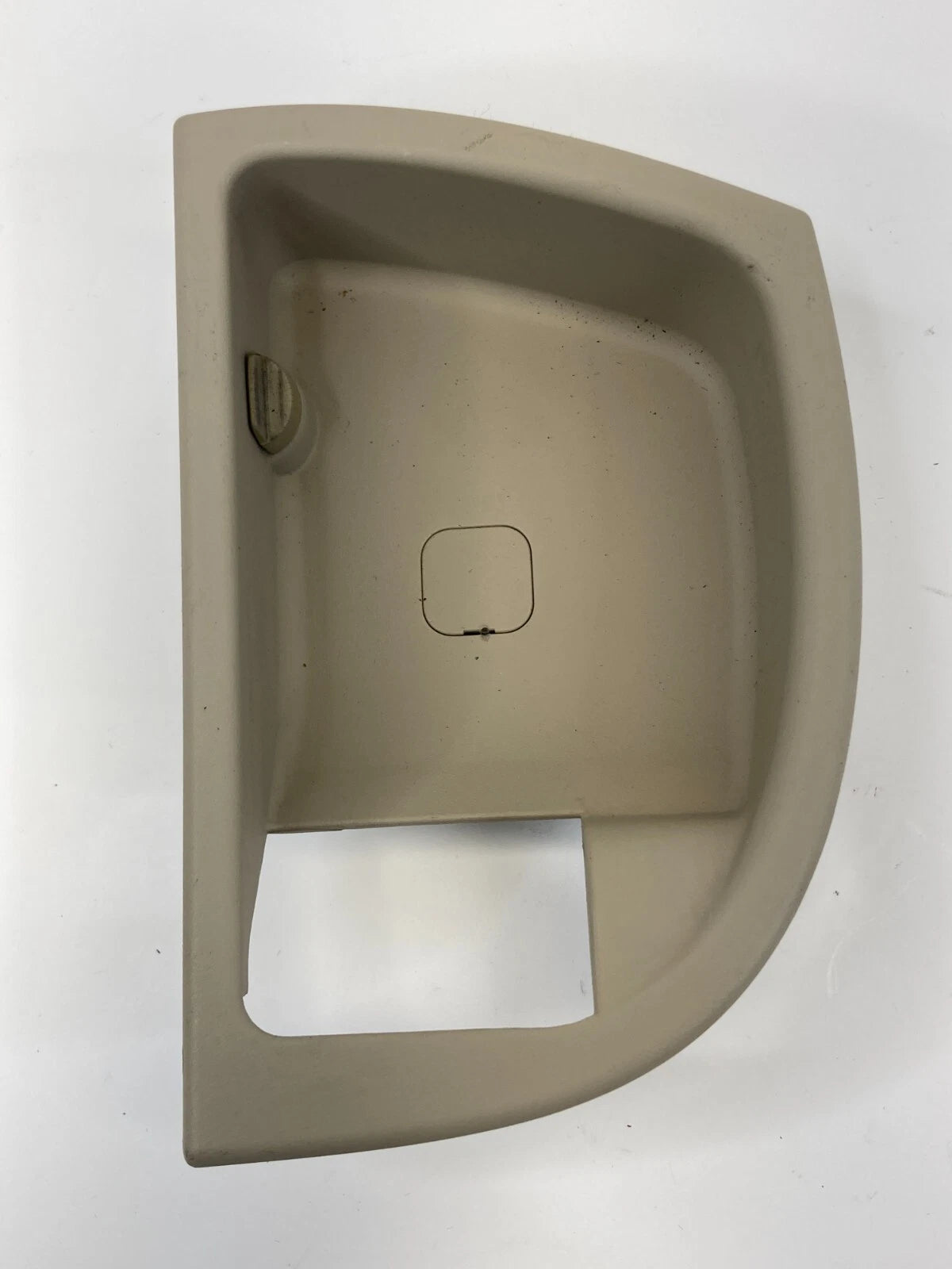 07-09 HYUNDAI SANTA FE REAR LEFT INTERIOR DOOR HANDLE BEZEL COVER 83611-2B000