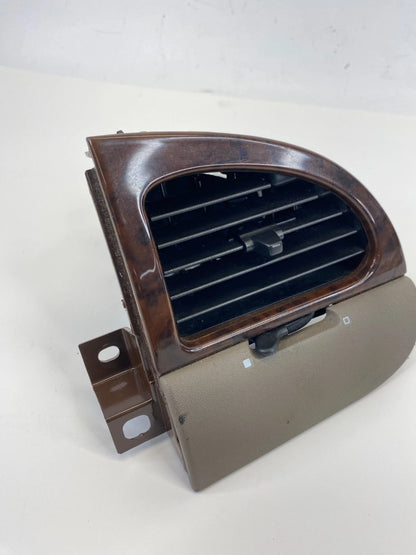 98-02 LINCOLN TOWN CAR DASH RIGHT AC AIR VENT DUCT GRILLE BEZEL XW1H19893AAW OEM