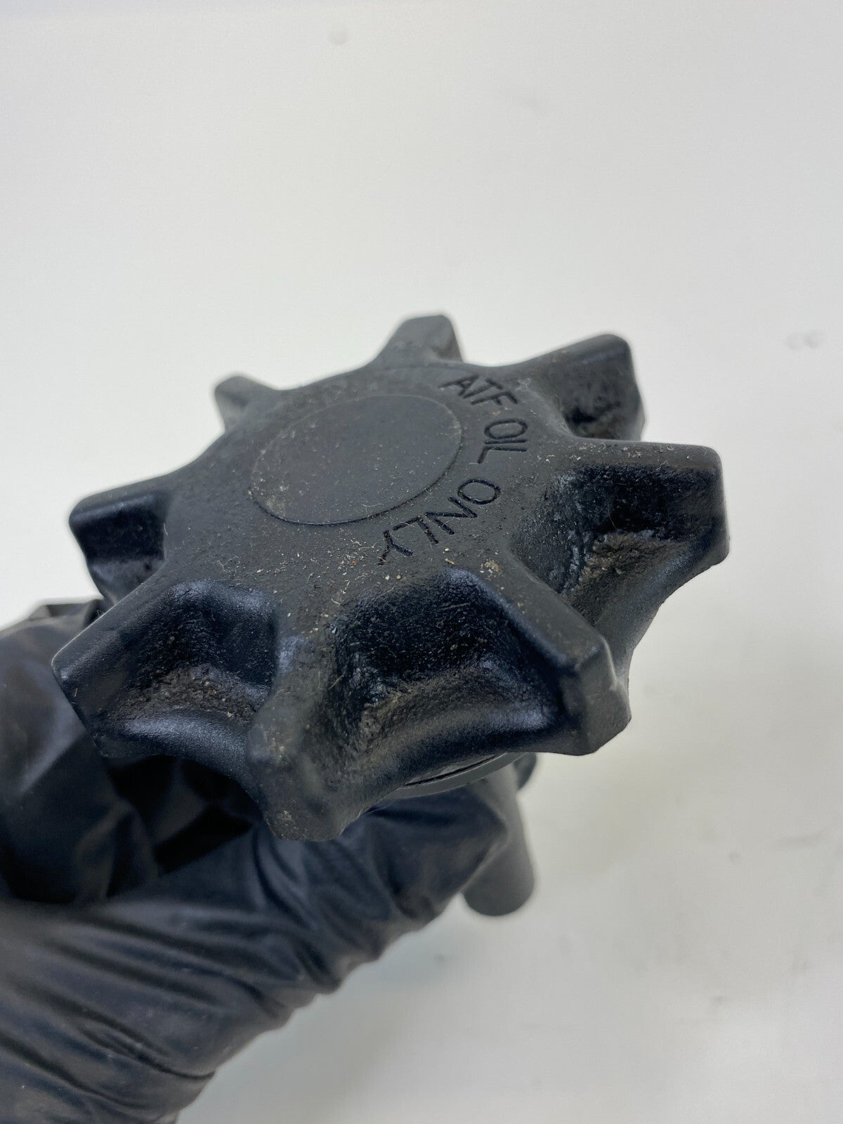 06 BMW 330xi 07 08 328xi 3.0L Power Steering Fluid Container Reservoir Cap Cover