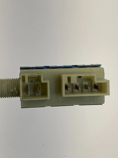 1997-2005 BUICK CENTURY 3.1L A/T BRAKE LIGHT STOP LAMP STOPLAMP BUTTON SWITCH