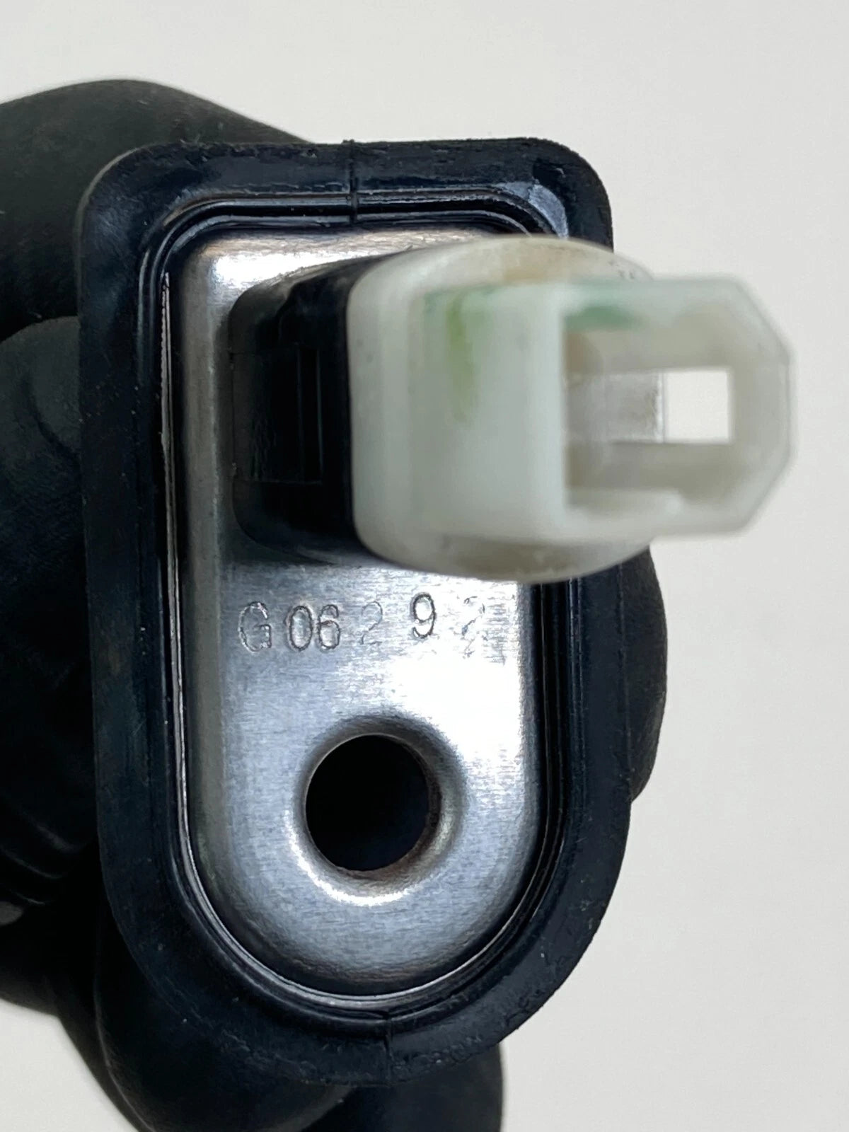 2007-2015 HYUNDAI SONATA SDN REAR RIGHT SIDE DOOR JAMB AJAR SENSOR SWITCH OEM