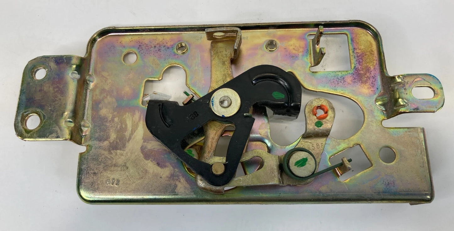 2004-2008 FORD F-150 EXTENDED CAB REAR RIGHT DOOR LOCK LATCH CENTER ACTUATOR