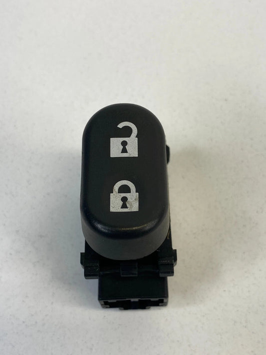 06-09 PONTIAC TORRENT 05-09 EQUINOX FRONT RIGHT SIDE DOOR LOCK CONTROL SWITCH