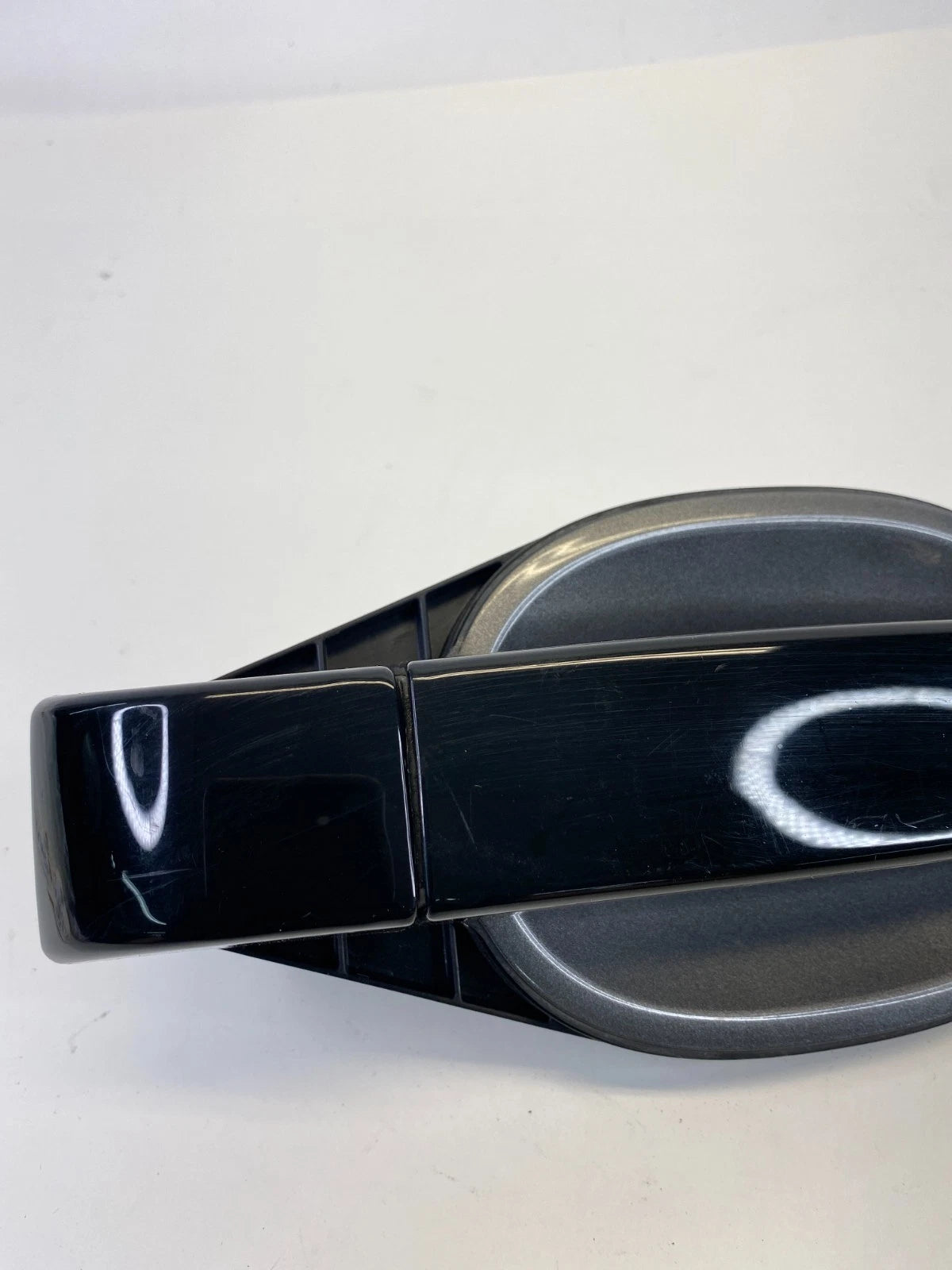 2003-2008 LAND ROVER RANGE ROVER REAR LEFT SIDE EXTERIOR DOOR HANDLE ASSEMBLY