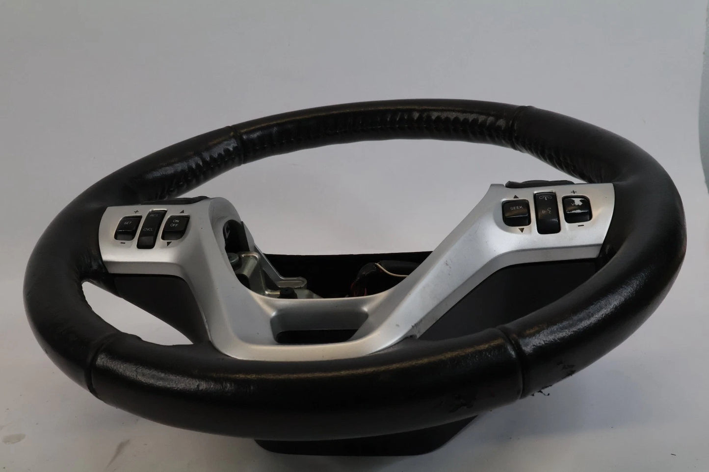 11-15 FORD EXPLORER STEERING WHEEL W CRUISE & CONTROL SWITCH BUTTONS LEATHER OEM