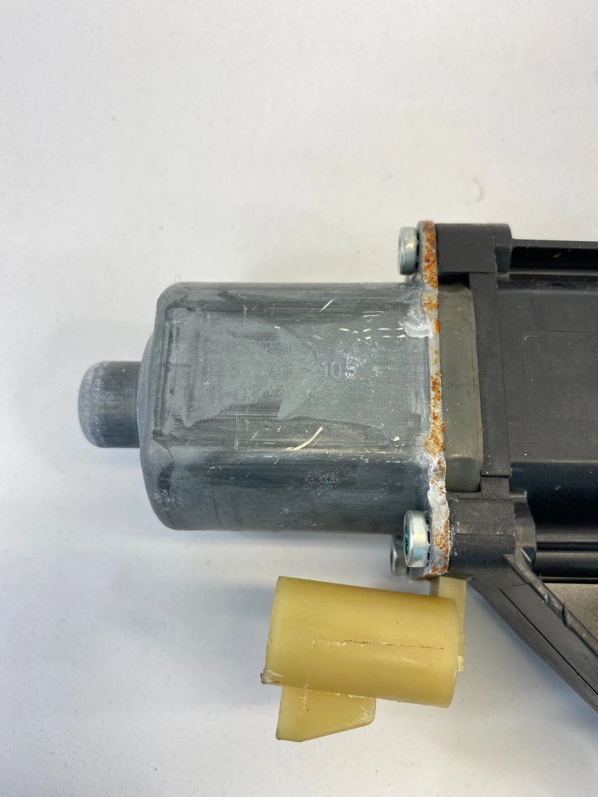 08-12 CHEVROLET MALIBU 07-09 AURA REAR LEFT SIDE DOOR WINDOW MOTOR 0130822365