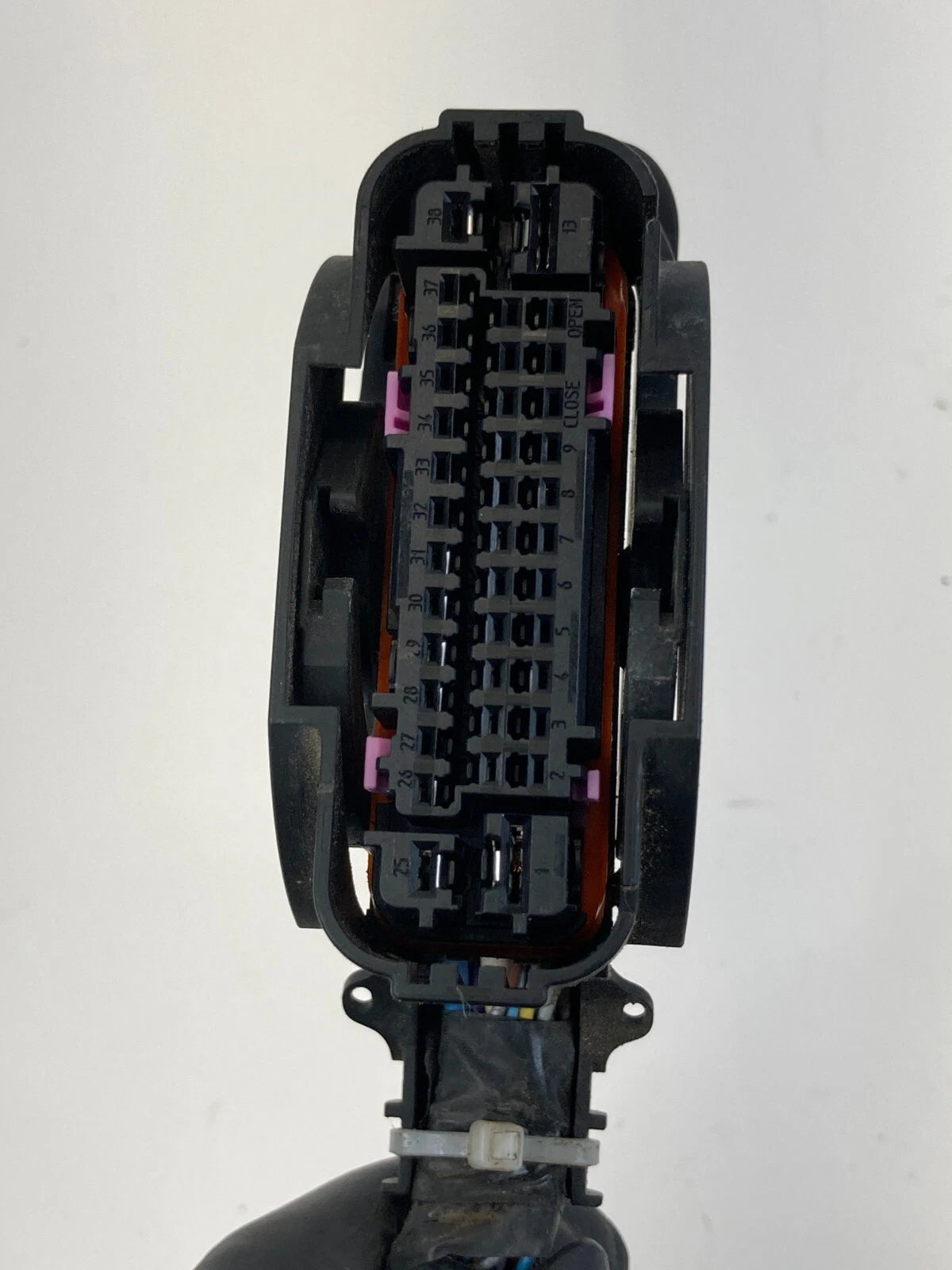 2014-2016 NISSAN SENTRA 1.8L AT ABS PUMP ANTI LOCK BRAKE PLUG CONNECTOR ASSY OEM