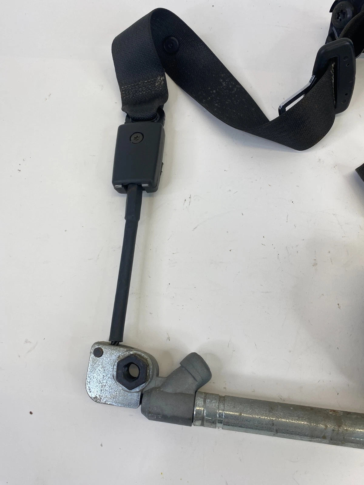 2010-2017 CHEVROLET EQUINOX FRONT RIGHT SIDE SEAT BELT RETRACTOR ASSY 15903263