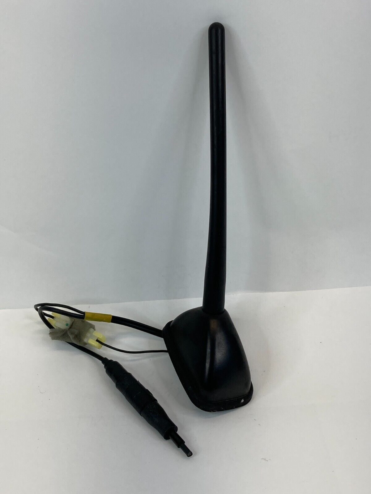 2007-2012 Nissan Sentra Roof Mounted Radio Antenna Assembly OEM