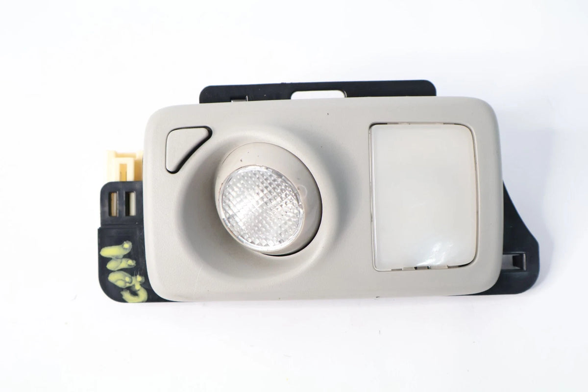 2011-2020 TOYOTA SIENNA REAR INNER ROOF READING DOME MAP LAMP LIGHT RIGHT OEM
