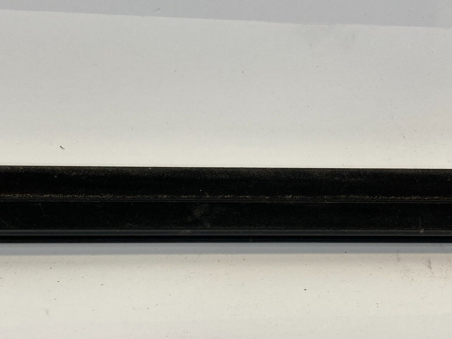 2008-2014 Cadillac CTS Front Left Exterior Window Belt Reveal Trim Molding OEM