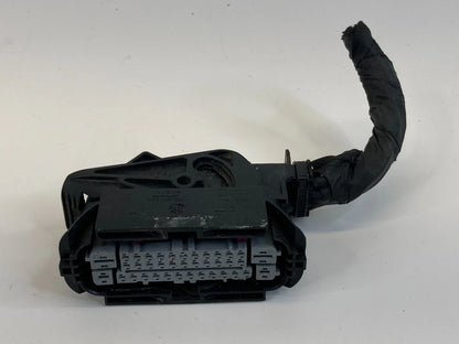 09-11 Volkswagen CC 2.0L FWD ABS Anti Lock Brake Pump Plug Connector 1K0973038