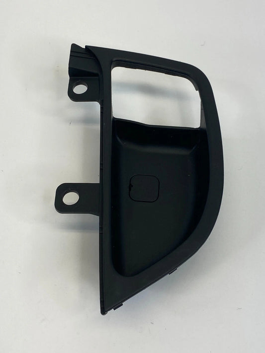 2011-2016 HYUNDAI ELANTRA REAR RIGHT SIDE INSIDE DOOR HANDLE BEZEL 83621-MD100