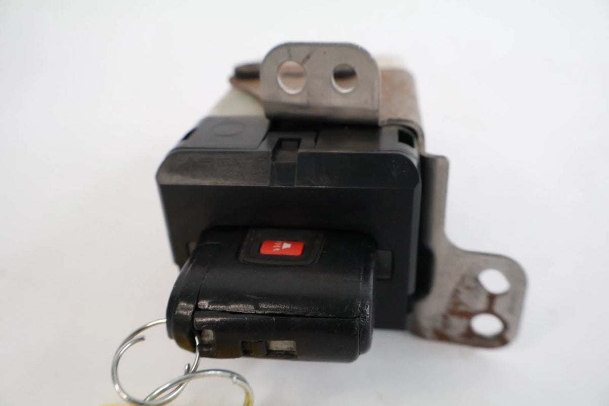 04-09 TOYOTA PRIUS IGNITION SWITCH SMART KEY FOB PORT SLOT HOLDER INMOBILIZER