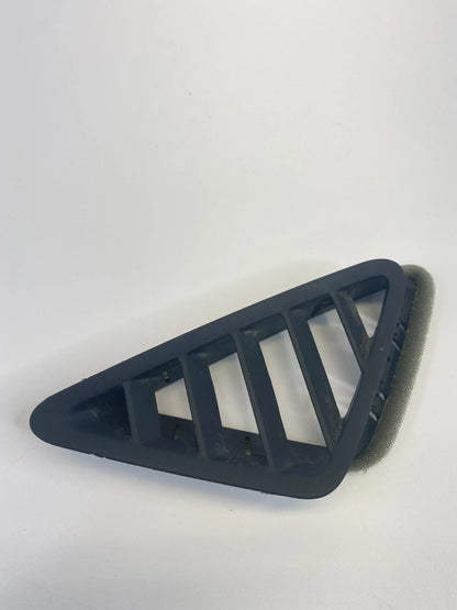 10-17 CHEVROLET EQUINOX FRONT LEFT SIDE DASH AIR VENT DEFROSTER GRILL 25779104