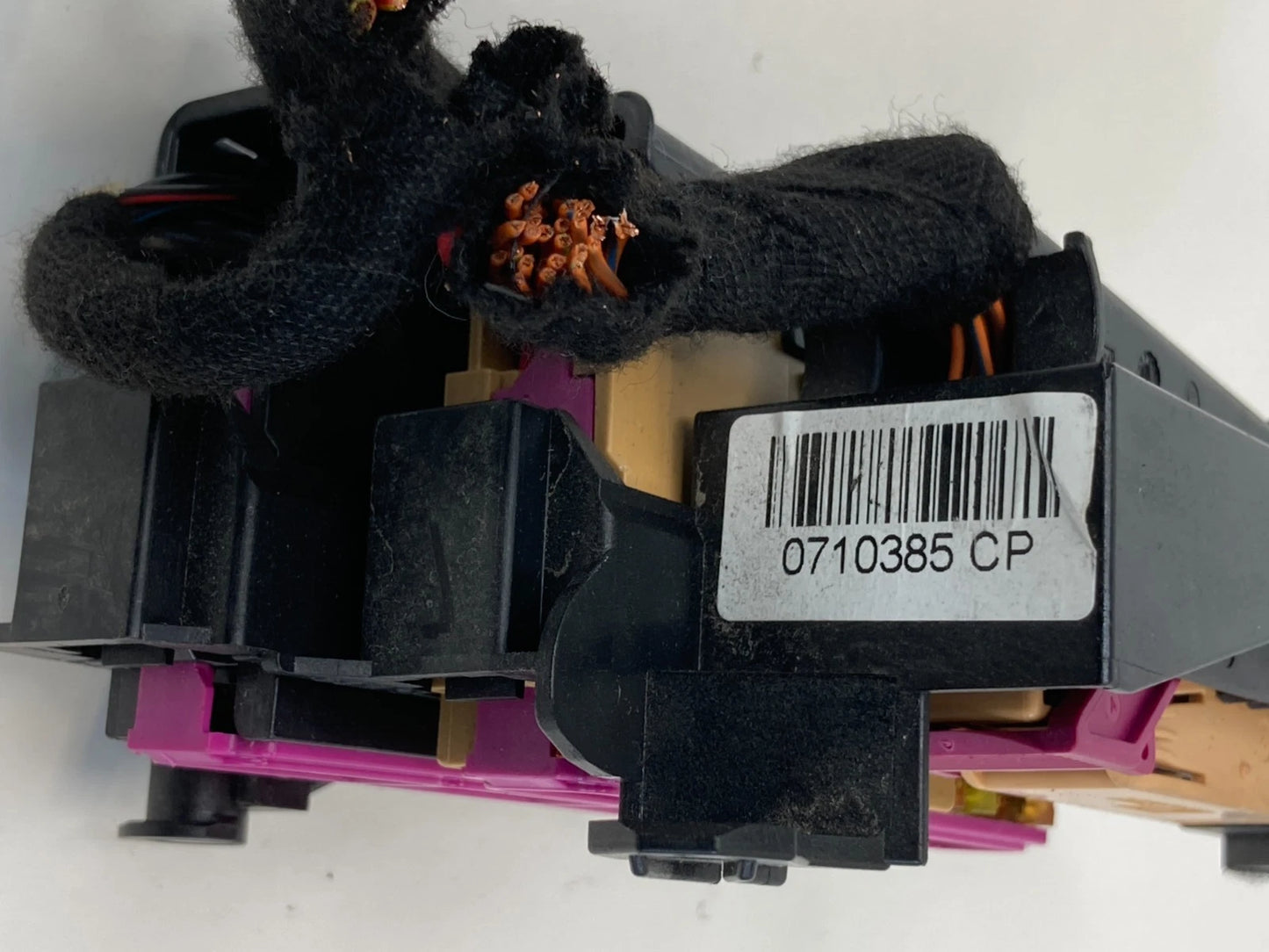 09-12 AUDI A4 QUATTRO FRONT INTERIOR CABIN FUSE BOX RELAY UNIT OEM 4E0941817A