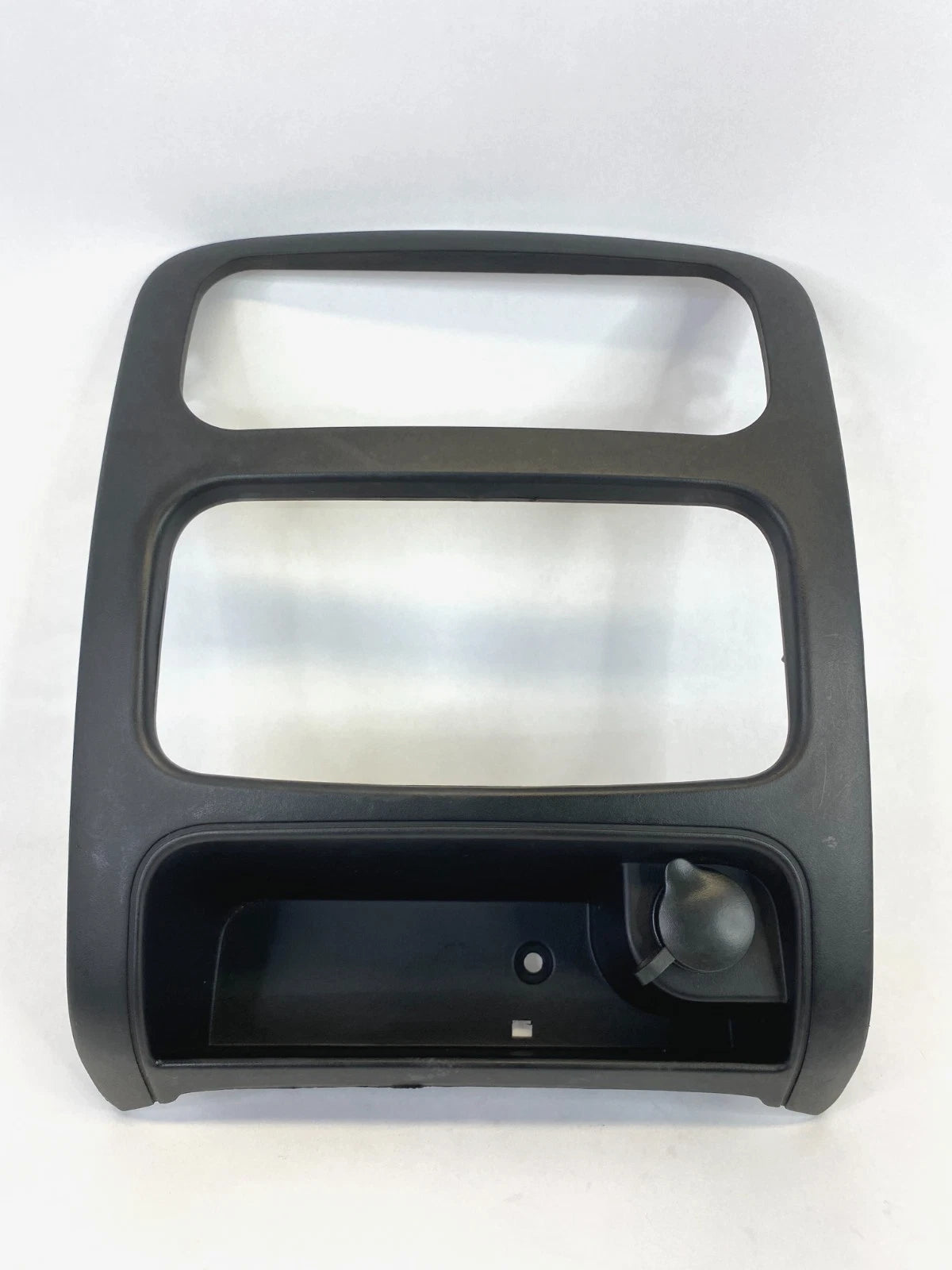 2003-2007 JEEP LIBERTY DASH PANEL RADIO CLIMATE BEZEL TRIM BLACK 5KD13DX9AC OEM