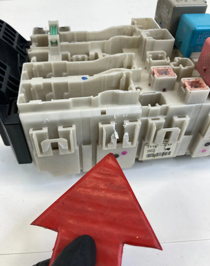 2008-2014 SCION XD INTERIOR DASH CABIN FUSE BOX RELAY JUNCTION UNIT 82730-52C61