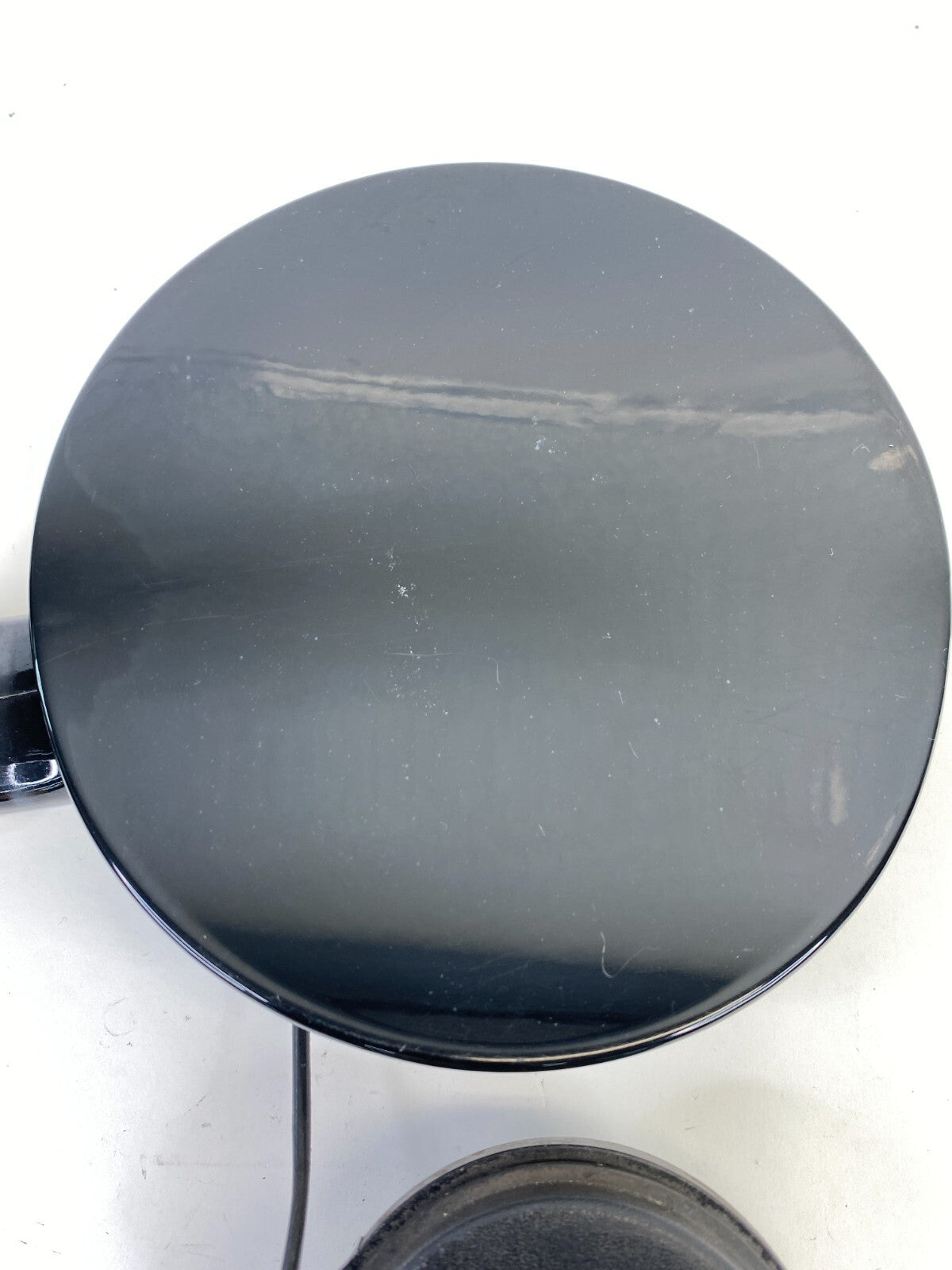 2011 12 13 14 2015 Kia Sorento Fuel Filler Door Gas Lid Cover w/ Cap OEM