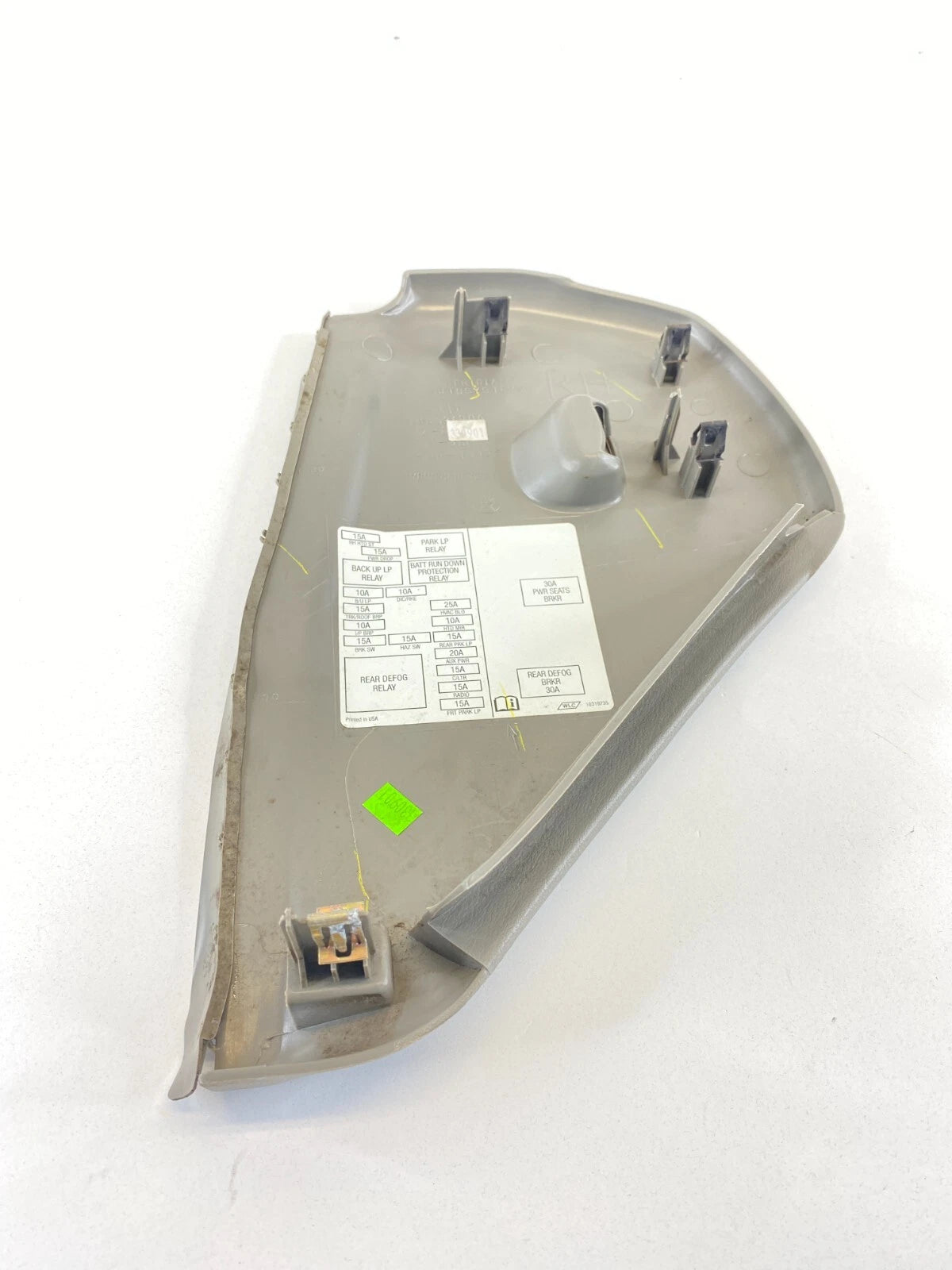 2001-2004 CHEVROLET IMPALA DASH PANEL RIGHT FUSE BLOCK ACCESS COVER 10326006 OEM