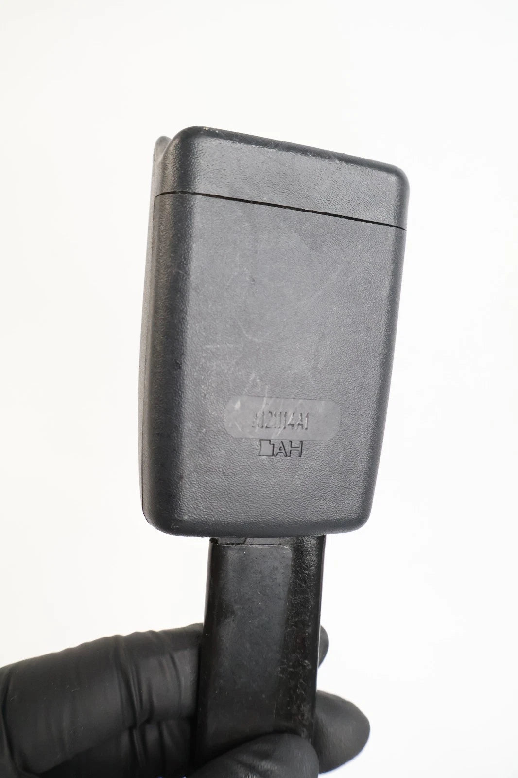 2010 2011 2012 2013 KIA SOUL FRONT RIGHT PASSENGER SEAT BELT BUCKLE OEM