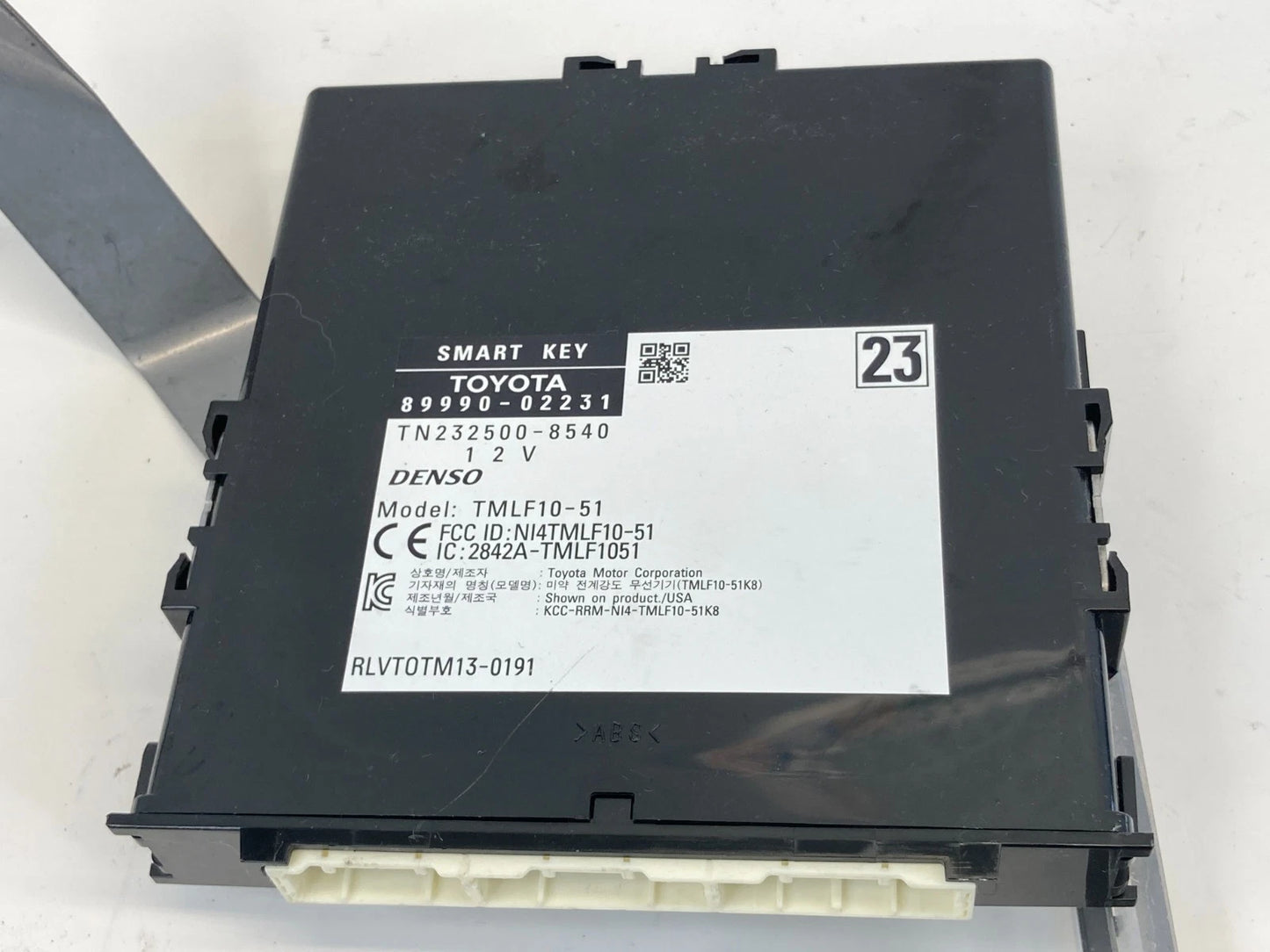 2014-2019 TOYOTA COROLLA THEFT LOCKING SMART KEY CONTROL MODULE 89990-02231 OEM
