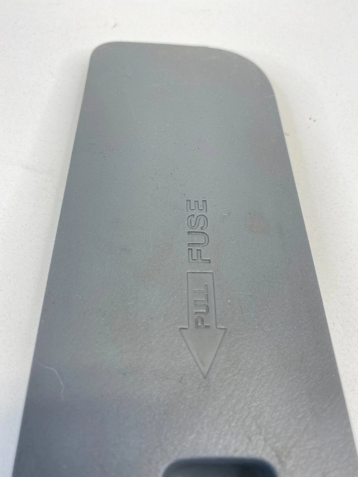 2005-2010 HONDA ODYSSEY INTERIOR LEFT DASH FUSE BOX DOOR LID COVER TRIM PANEL
