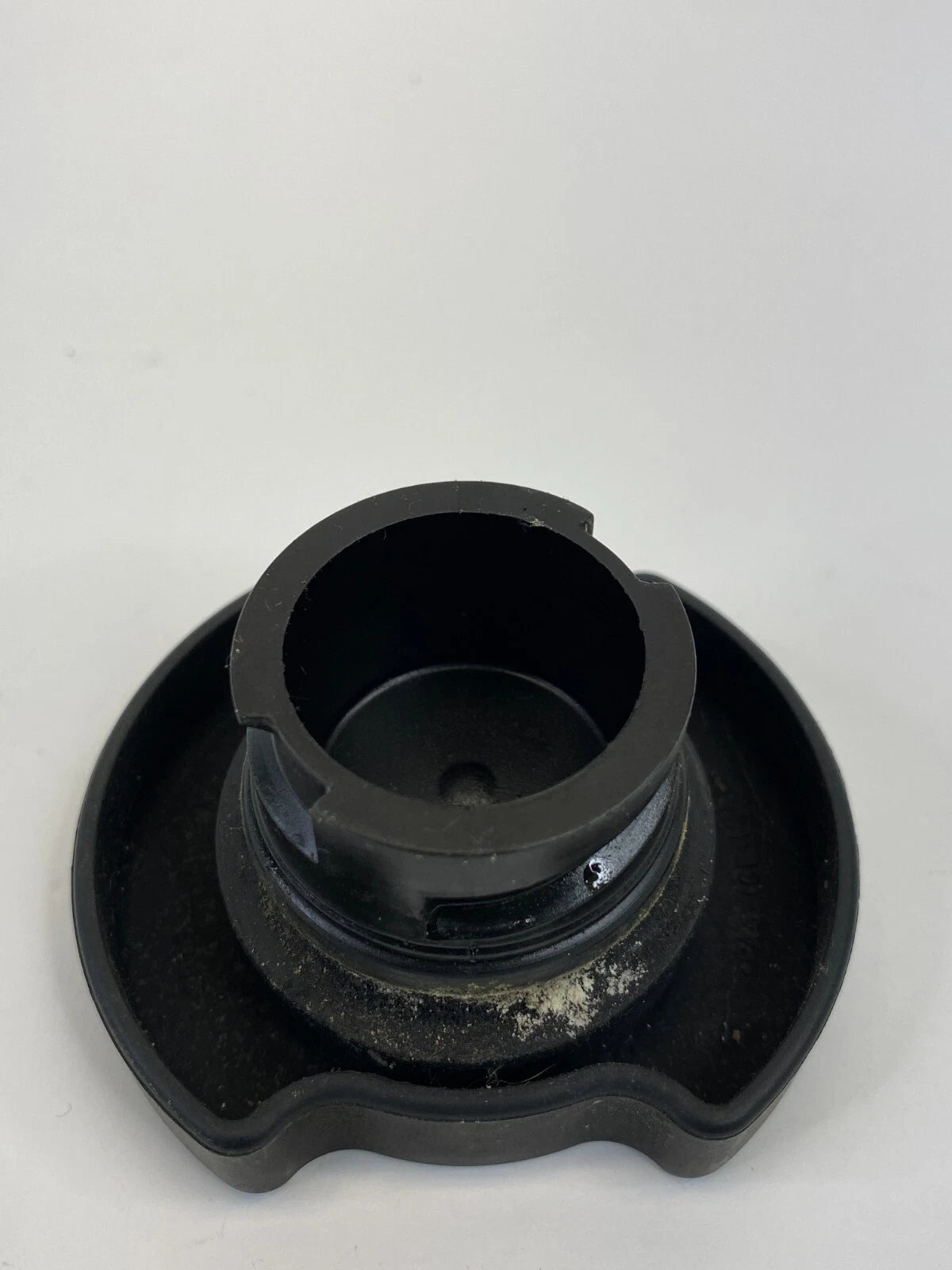 2001-2012 FORD ESCAPE 3.0L ENGINE OIL FILLER FLUID RESERVOIR TANK CAP LID COVER