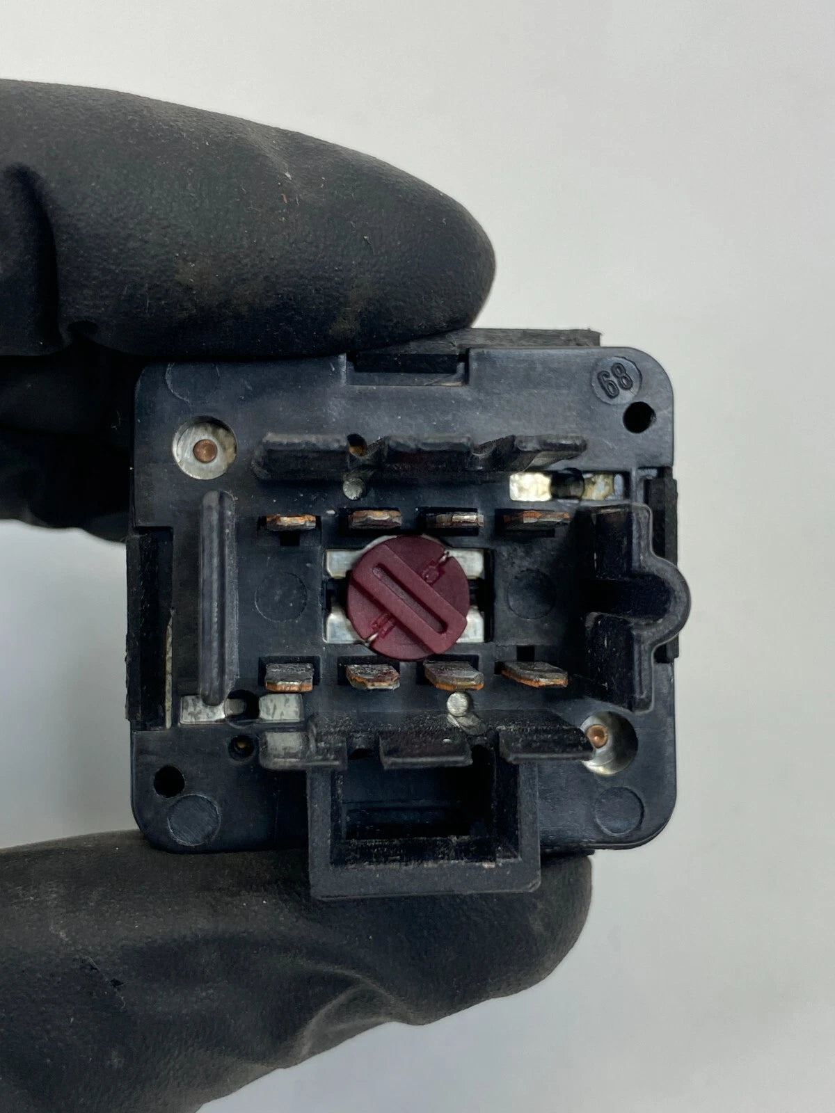 2001-2005 PONTIAC GRAND AM FRONT RIGHT SIDE DOOR POWER WINDOW SWITCH 22624809