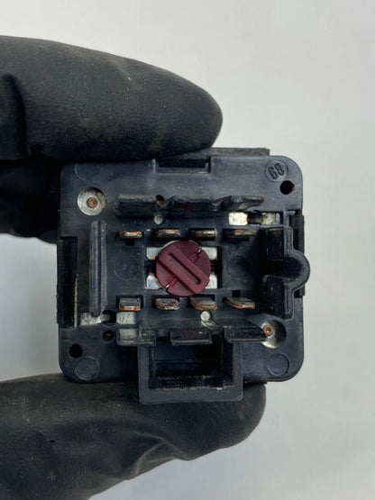 2001-2005 PONTIAC GRAND AM FRONT RIGHT SIDE DOOR POWER WINDOW SWITCH 22624809