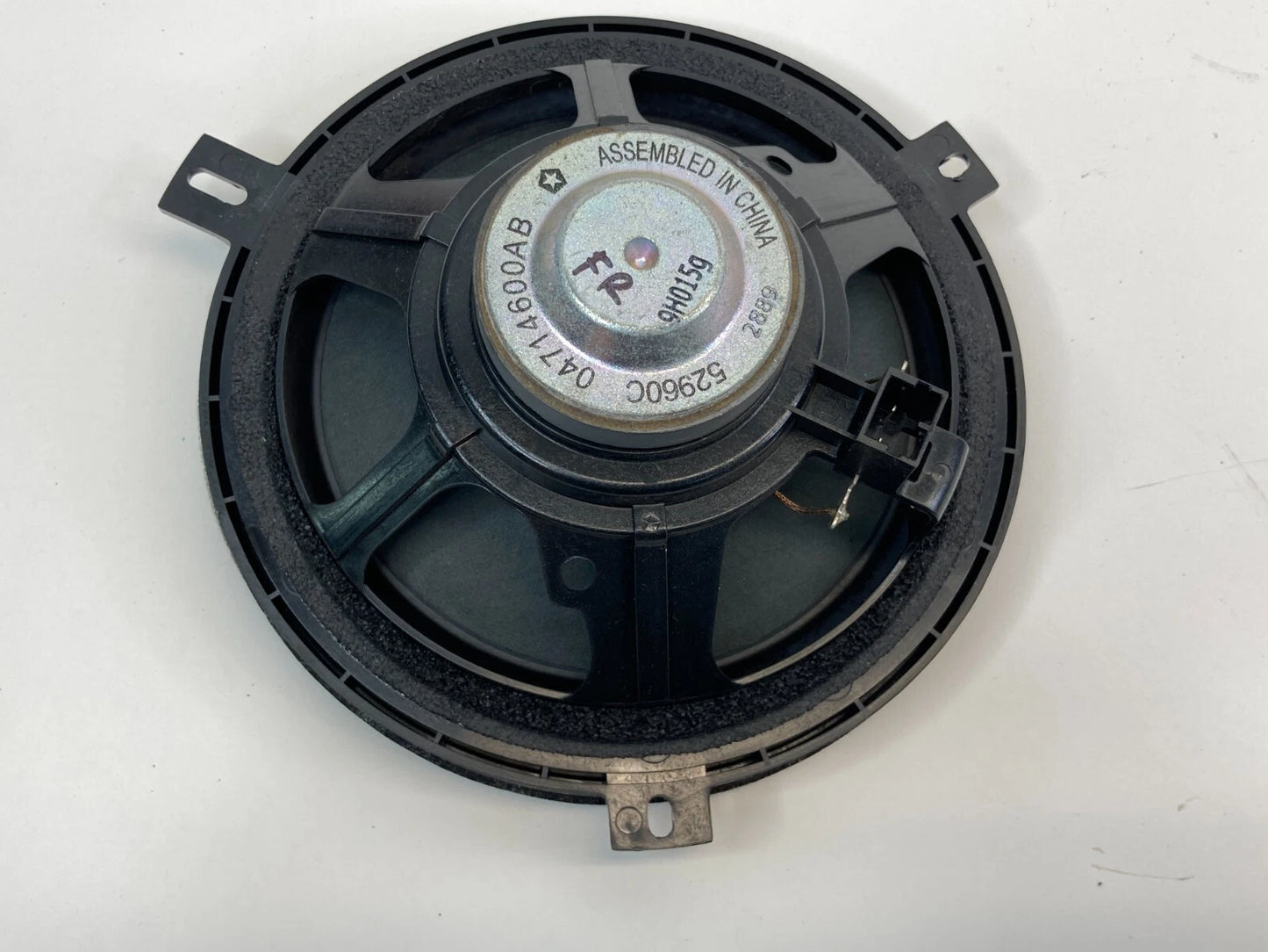2009-2011 DODGE NITRO FRONT RIGHT PASSENGER SIDE DOOR AUDIO SPEAKER 4714600AB