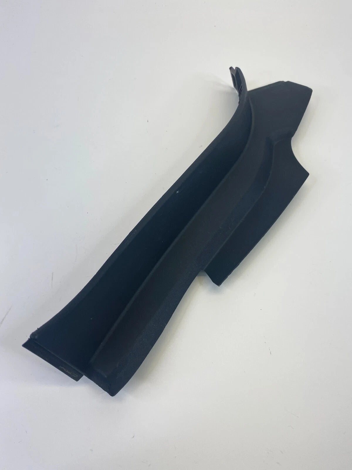 06-13 LEXUS IS250 TRUNK RIGHT LOWER SIDE LUGGAGE COVER TRIM MOLDING 64439-53010