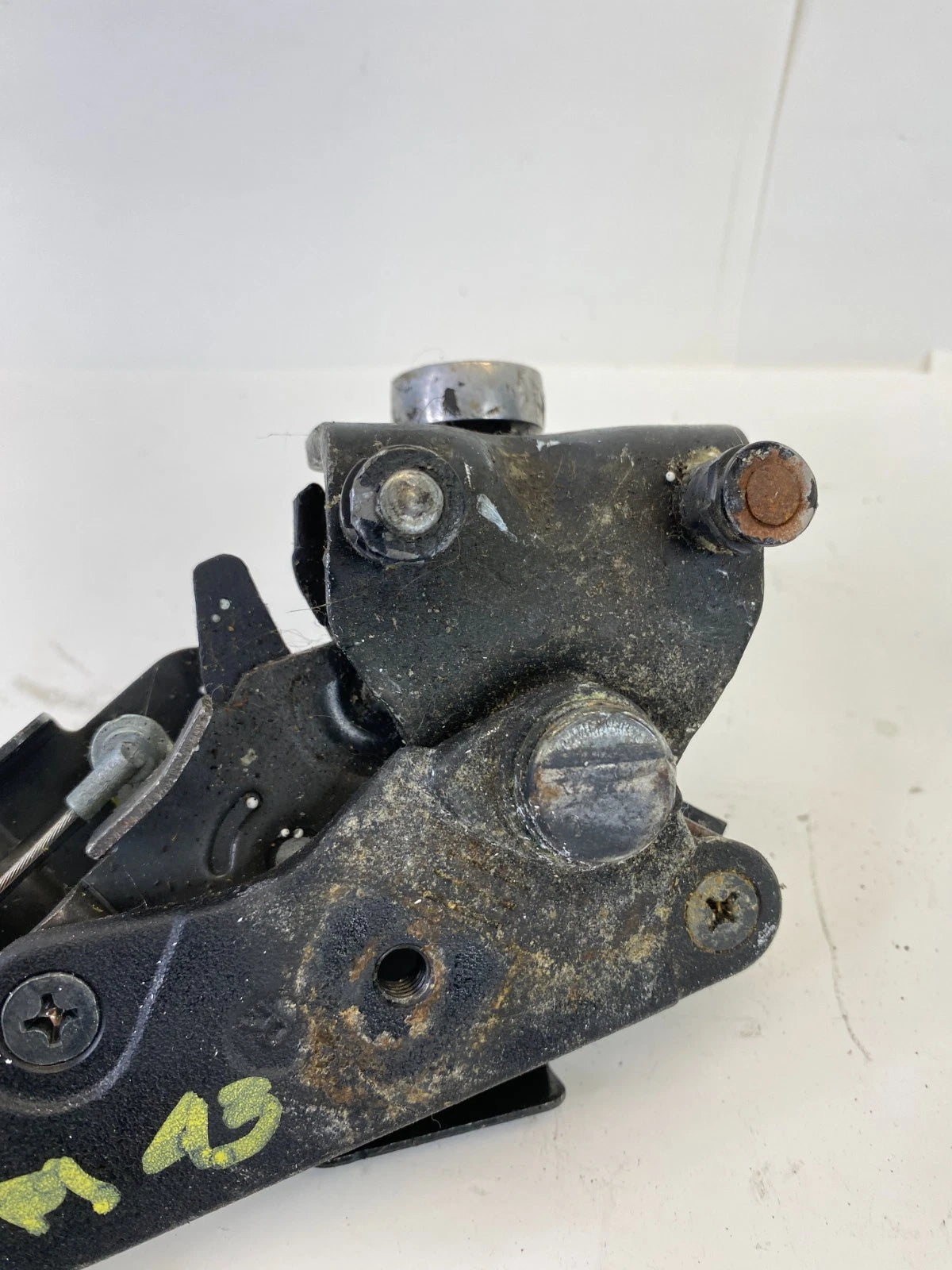 2005-2010 HONDA ODYSSEY RIGHT REAR SLIDING DOOR LATCH LOCK ACTUATOR ROLLER OEM