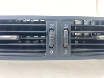 2006-2010 VW PASSAT 2009-2011 VW CC CENTER DASH AC AIR VENT 3C1819728F OEM