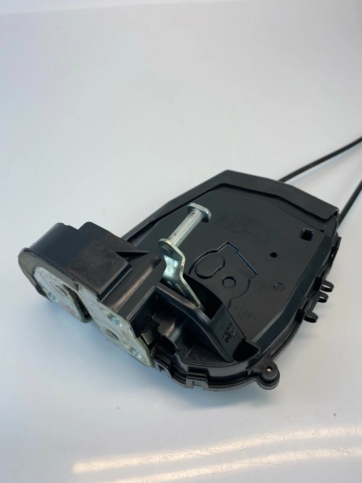 2004-2009 TOYOTA PRIUS REAR RIGHT SIDE DOOR LOCK LATCH RELEASE ACTUATOR ASSEMBLY