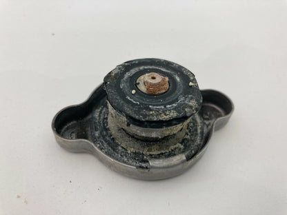 1995-1999 TOYOTA AVALON RESERVOIR COOLANT RADIATOR CAP COVER ASSEMBLY OEM