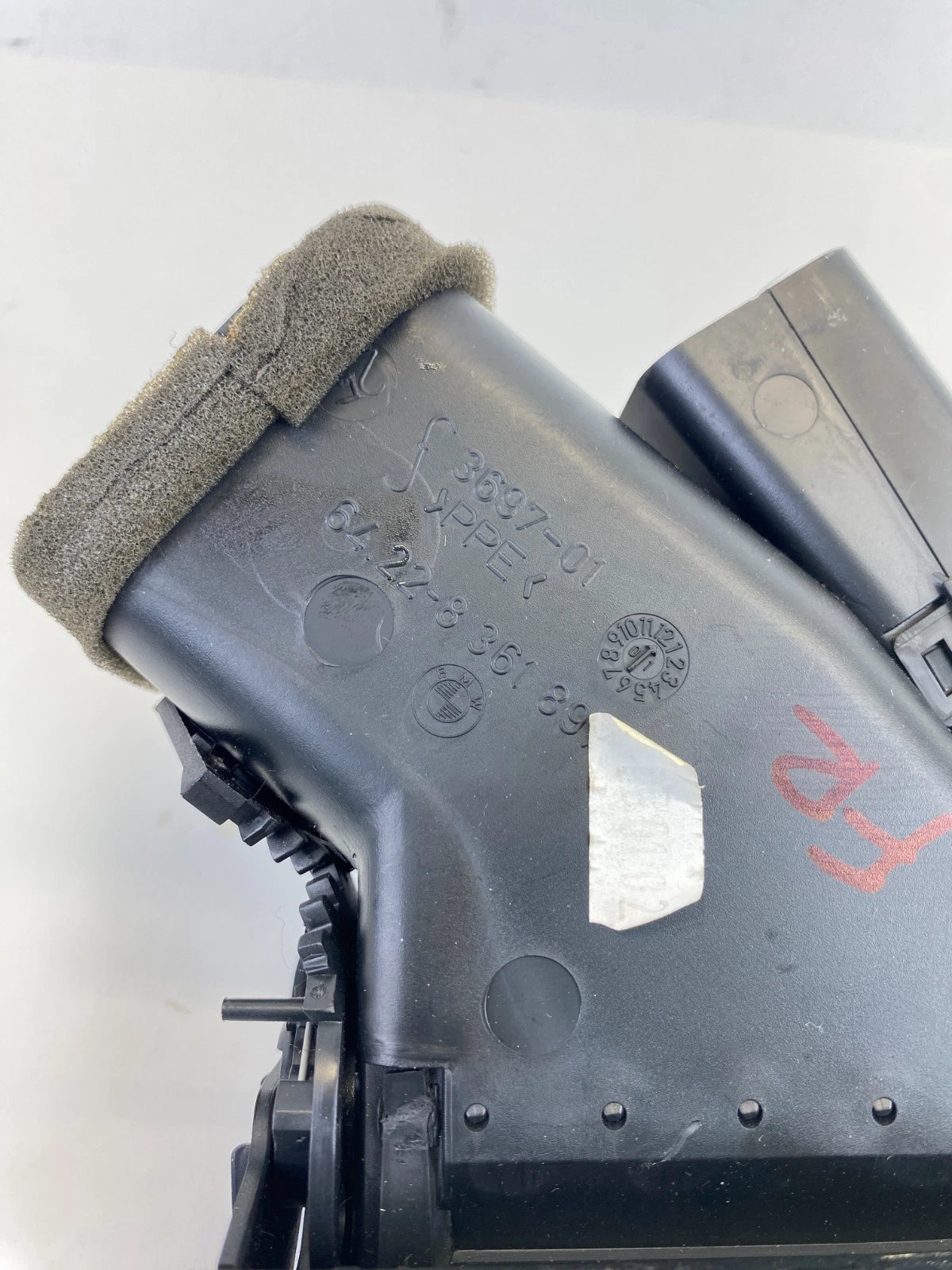 2001-2005 BMW 325I DASH LEFT DRIVER AC AIR VENT GRILLE OUTER 64228361897