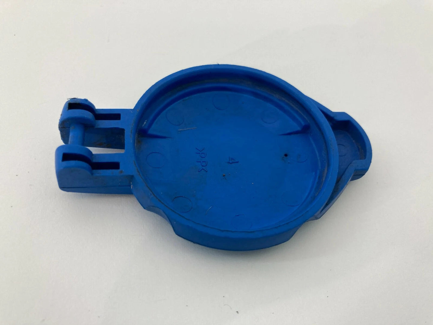 2008 08 HYUNDAI ENTOURAGE WINDSHIELD WIPER WASHER FLUID RESERVOIR TANK CAP TOP