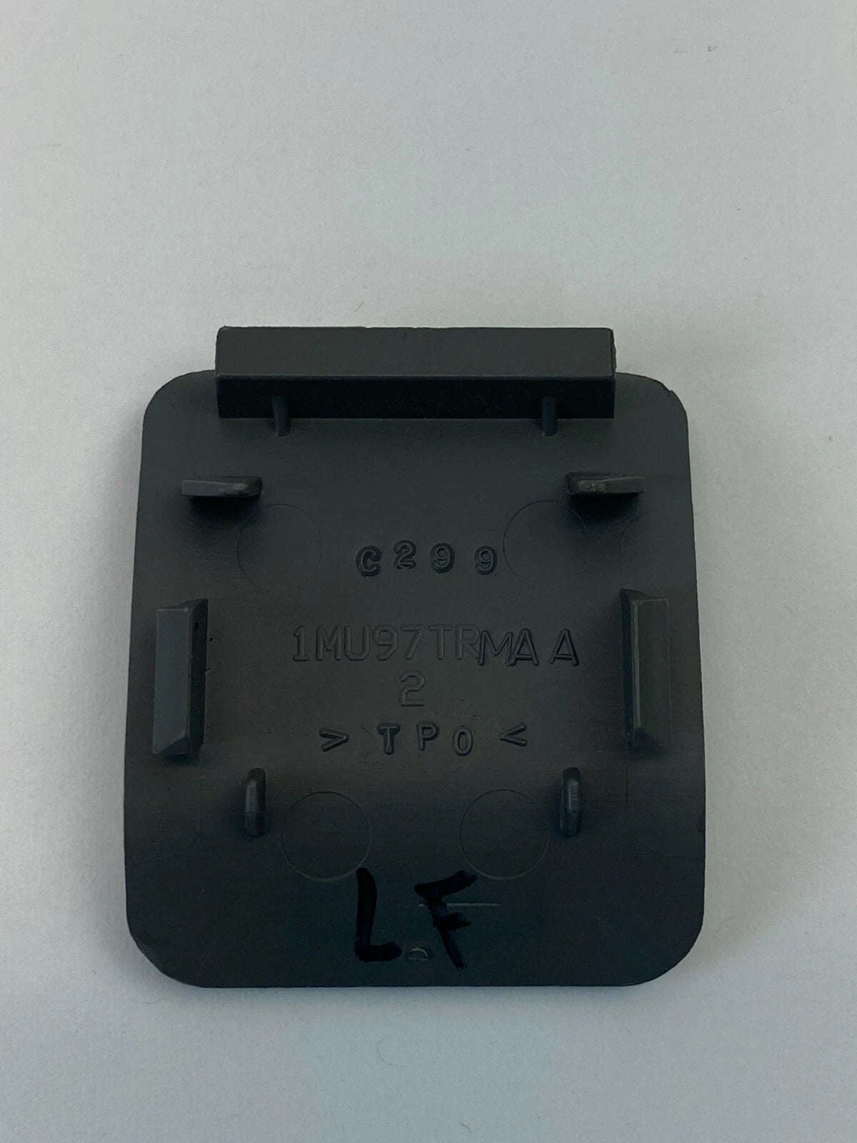 2009 09 CHRYSLER TOWN & COUNTRY PANEL FRONT LEFT COVER TRIM CAP 1MU97TRMAA OEM