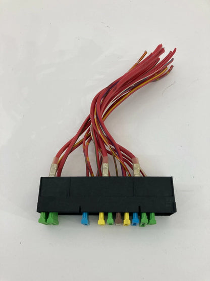 1998 98 BMW 740IL 4.4L SMALL FUSE BOX RELAY BLOCK HOLDER FUSE CARRIER 8366631