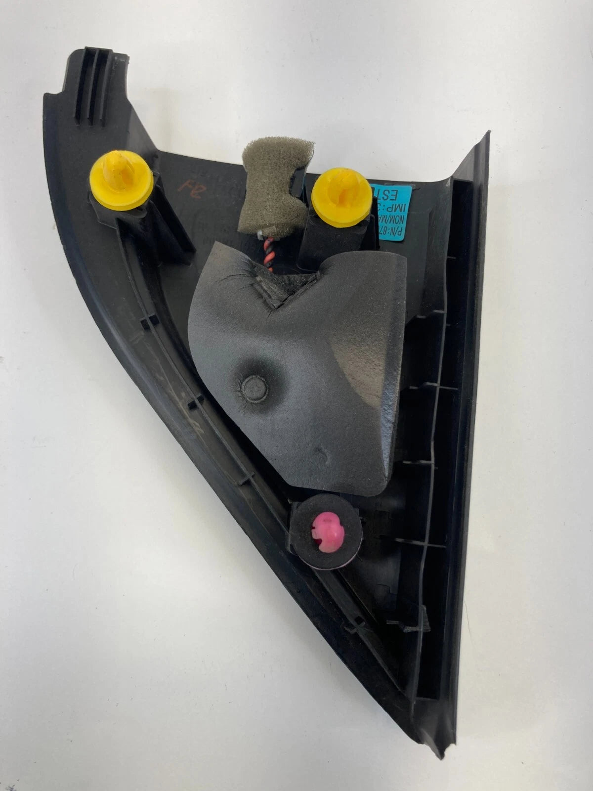 2010-2013 KIA FORTE FRONT RIGHT DOOR PANEL TWEETER SPEAKER W/ COVER 87661-1M000