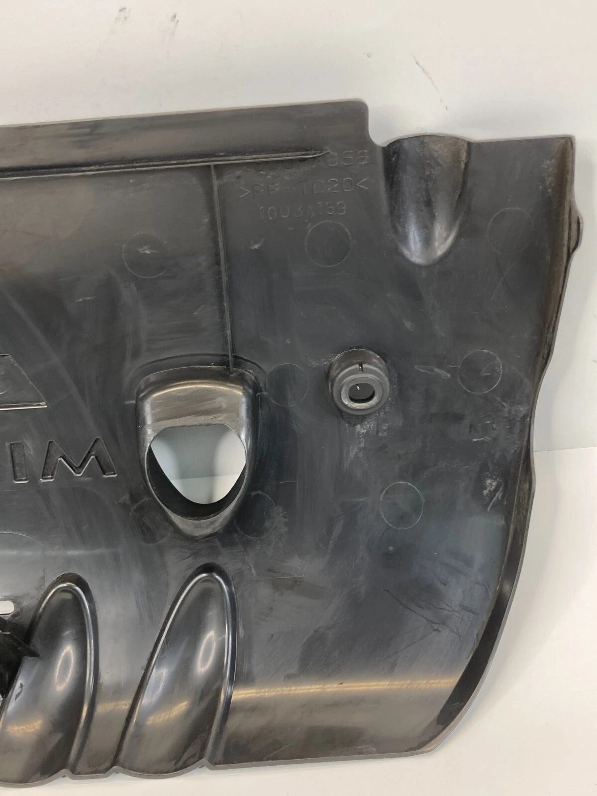 2008-2013 Mitsubishi Outlander 11-24 Outlander Sport 2.4L Engine Cover 1003A158