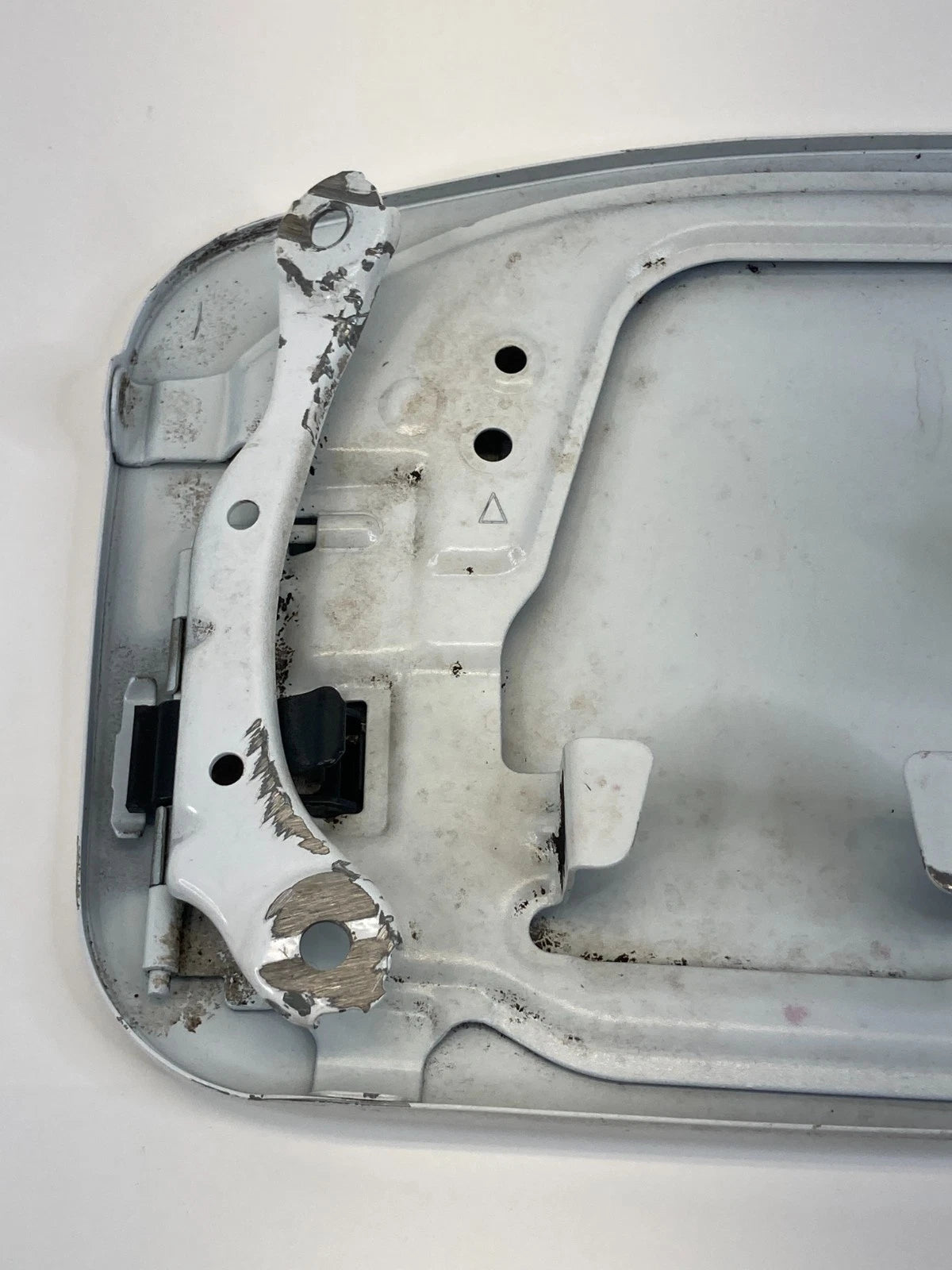 2014-2019 Toyota Corolla SEDAN Fuel Filler Tank Door Gas Lid Cover Assy OEM