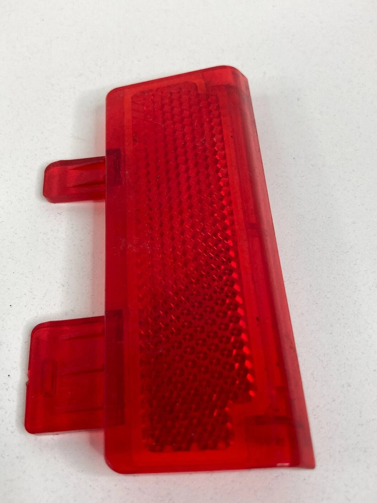 2010-2012 LINCOLN MKT REAR RIGHT TAILGATE LIFTGATE DOOR LENS COVER LIGHT TRIM