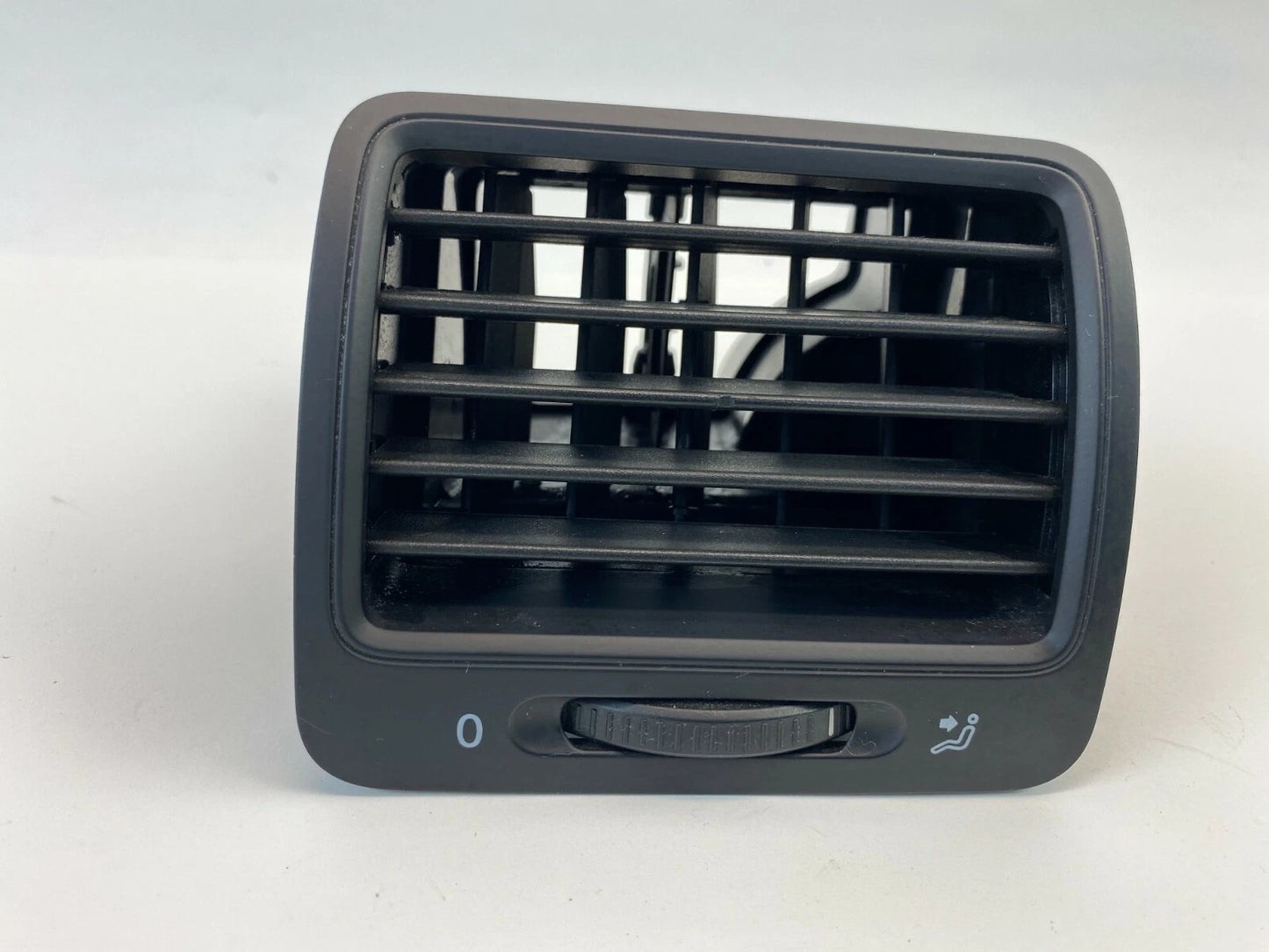 06-10 VOLKSWAGEN JETTA DASH RIGHT AC AIR VENT HEATER DUCT OUTLET GRILL 1K0819704