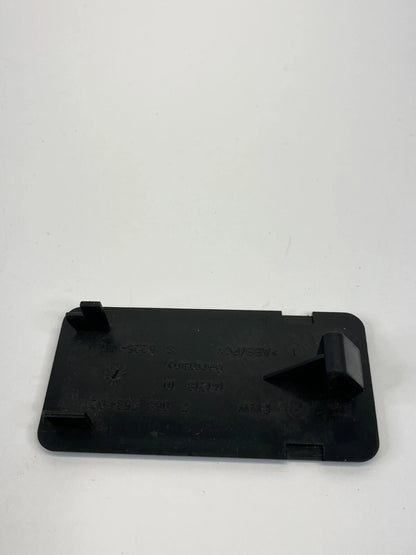 2004-2006 BMW 530I 525I INSTRUMENT PANEL BOTTOM BLIND PLATE COVER 7068753-02 OEM